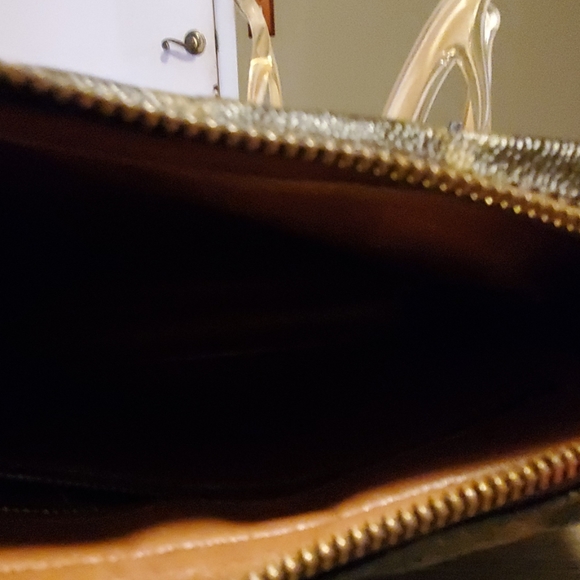 Louis Vuitton handbag - Picture 3 of 6